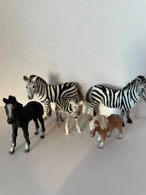 Schleich Lot Of 5 Figurines Horses Animals Some Vintage 3 Zebras