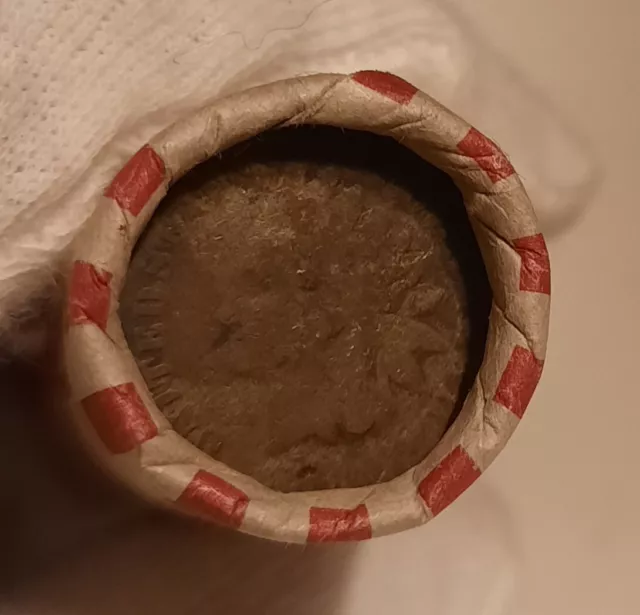 Full roll of small cents with 1882 &1901 Indian head ends