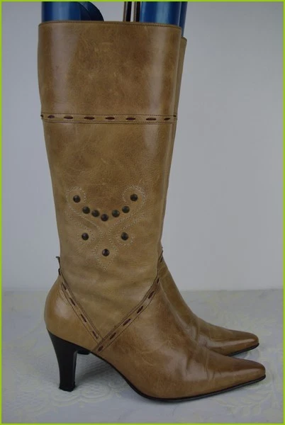 Bottes Cuir Marron Clair Doublé Cuir Clouté T 36 TBE