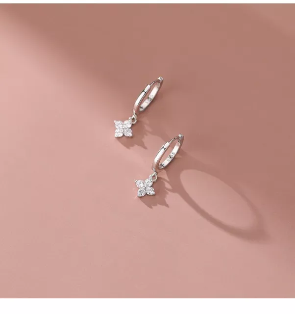 925 Sterling Silver Plated Cubic Zirconia Flower Earrings AU Stock