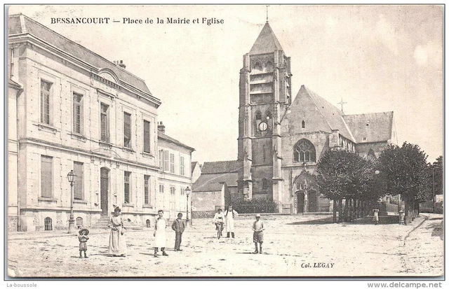 95 BESSANCOURT - place de la mairie