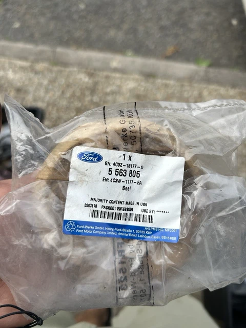 5563805 GENUINE FORD Transit from Rear Wheel Bearing Seal NEW ...