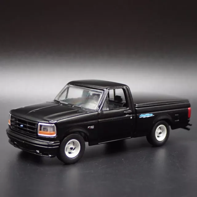 1994 94 Ford Svt F150 Lightning Pickup Truck Rare 1:64 Scale Diecast Model Car