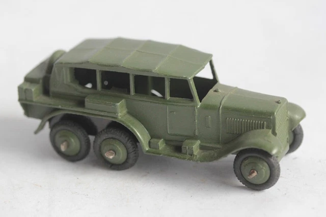 Dinky Toys – Véhicule Militaire Vert – France – Métal (Occasion)