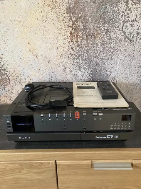 Sony Betamax SL-C7 E Video Cassette Recorder mit Fernbedienung und Bedienungs