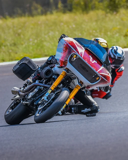 labelbike - Autocollant 3D Moto Bouchon Réservoir Protection et Décoration en Résine Compatible avec Aprilia Tuono V4 1100 et Tuono V4 Factory 2021-2022
