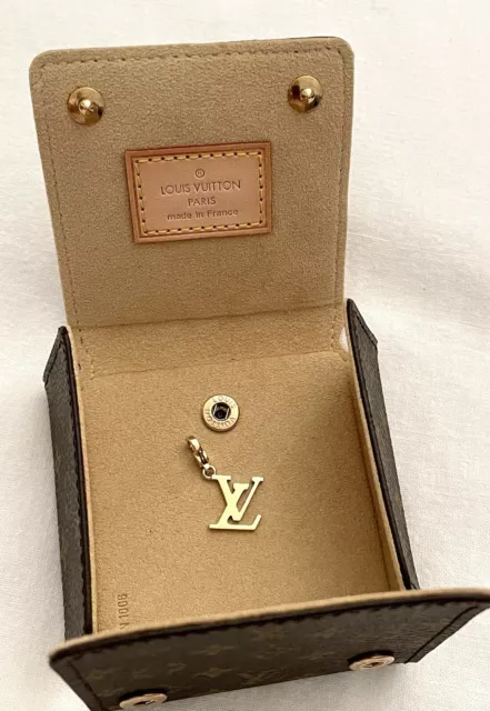 Louis Vuitton M8244Z My LV Chain Belt , Gold, One Size