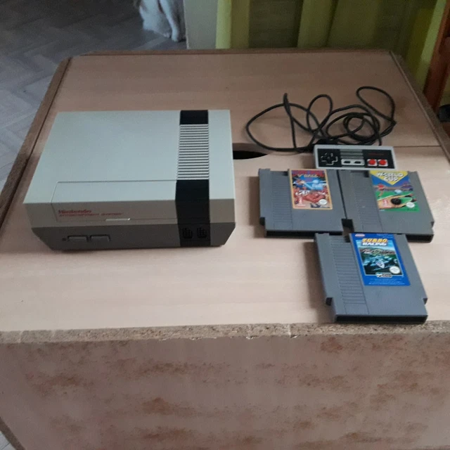 Console Nintendo Nes  1 Manette Et 3 Jeux