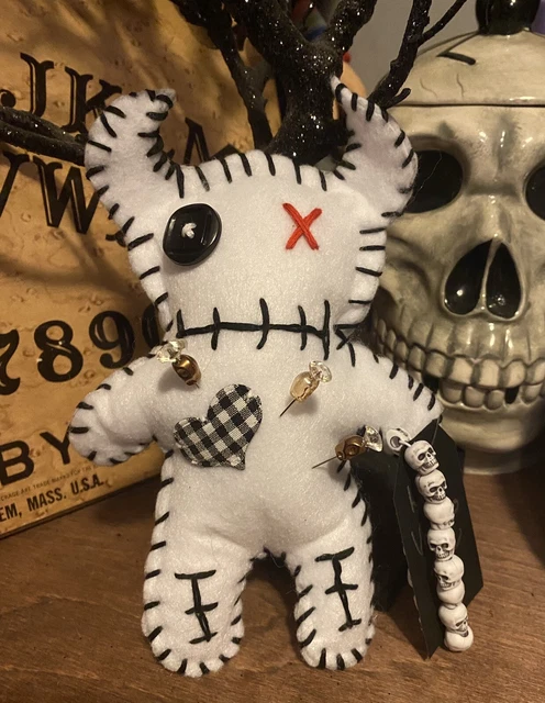 L.C. Voodoo Doll & Skull Bracelet & Pins 7 In Haunted Horror Poppet Witchcraft