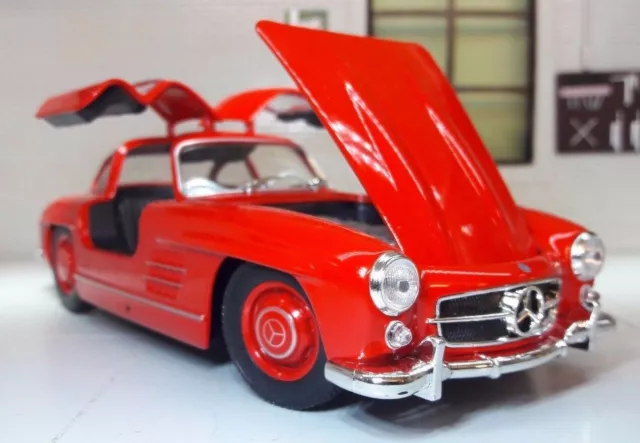 Mercedes 300SL Red 1954 Detailed Welly NEX LGB G 1:24 Scale Diecast Classic Car