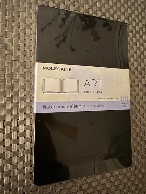 NEW Classic ALBUM Moleskine Art WATERCOLOUR, Large, Plain, Black, Hard