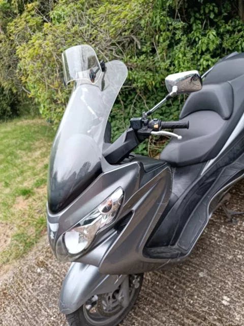 suzuki burgman 400 scooter