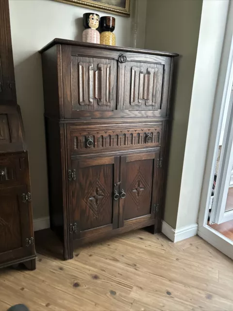 Vintage Jaycee Oak drinks cabinet - CS L49