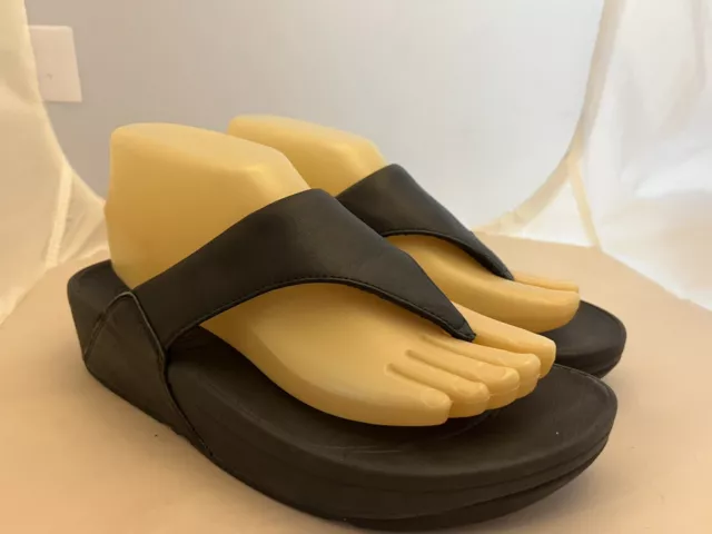 FitFlop Lulu Leather Black Wedge Thong Flip Flop Sandals Women's Size 7