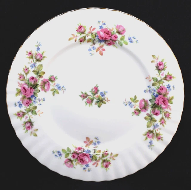 ROYAL ALBERT MOSS Rose Salad Plate 21cm Bone China England 16.50
