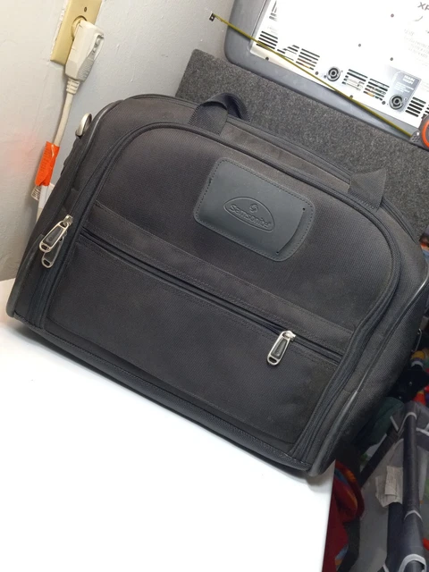Samsonite Carry On Overnight Duffle Bag Travel Case Luggage Briefcase Black