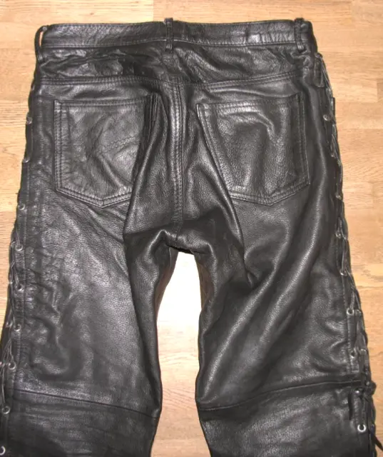 fette Herren- Schnür- LEDERJEANS / Biker- Lederhose in schwarz W32" /L30" ca. 48