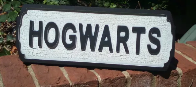 HOGWARTS Vintage-Stil hölzernes Straßenschild. Ein tolles Geschenk für Harry Potter Fans.