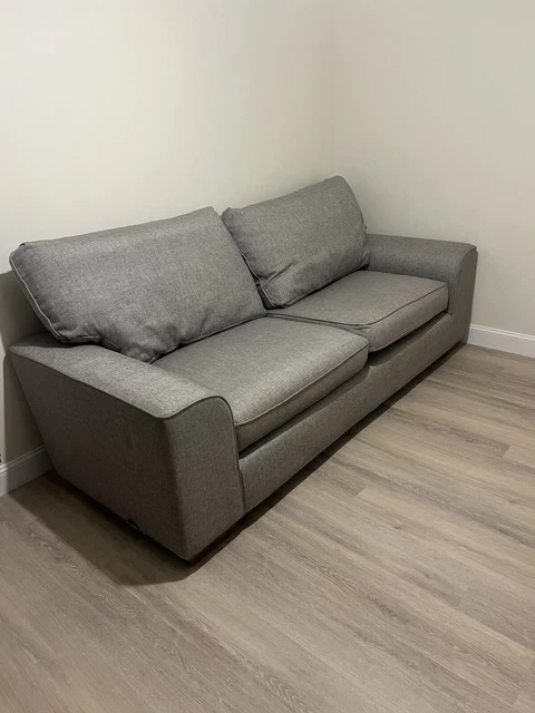 MARKS AND SPENCER Lincoln sofa great condition. 3 Seater. W 225cm