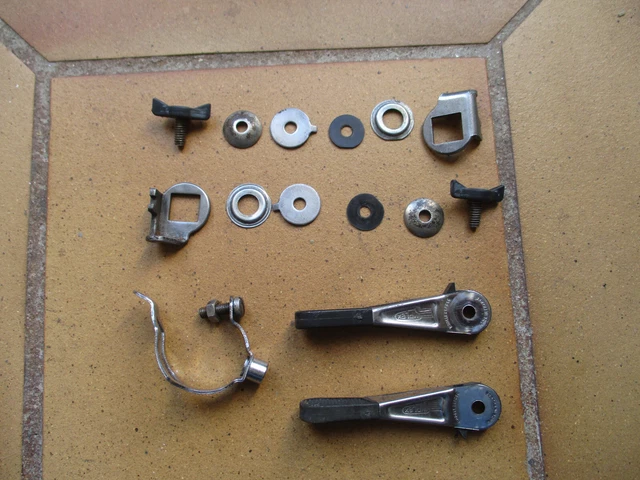 COMBO MANETTE DE DÉRAILLEUR ARRIERE SHIMANO 8 VITESSES + LEVIER FREIN SHIMANO