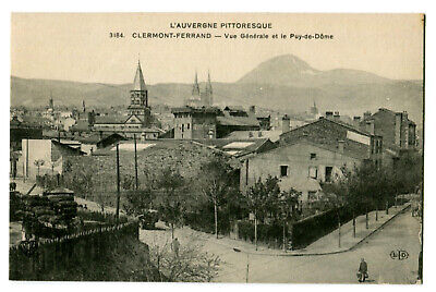 CPA 63 Puy-de-Dôme Clermont-Ferrand Vue générale et le Puy-de-Dôme animé