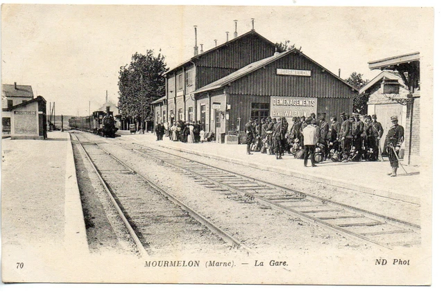 MOURMELON LE PETIT - Marne - CPA 51 - train arrival at station - soldiers
