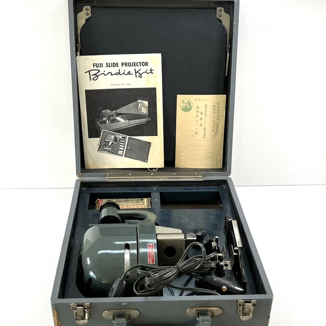 1950'S VINTAGE FUJI Birdie Kit Portable SLIDE PROJECTOR Japan Fuji w