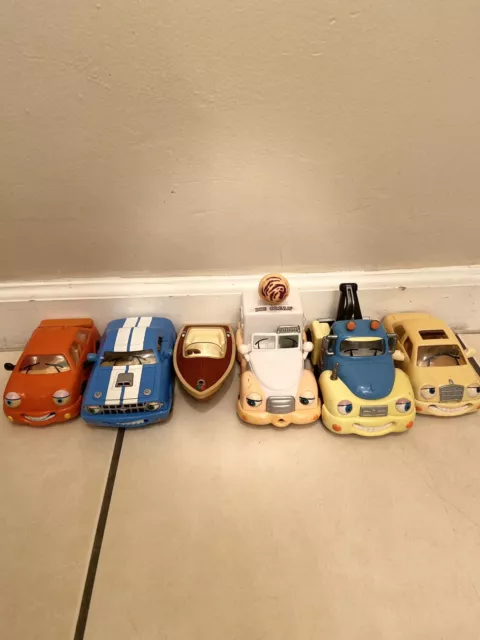 Vintage Chevron Toys Car Lot of 4 cars And A Boat 1997-2009