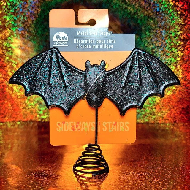 Orecchini pendenti Vintage colorati a pipistrello in metallo inciso con scheletr