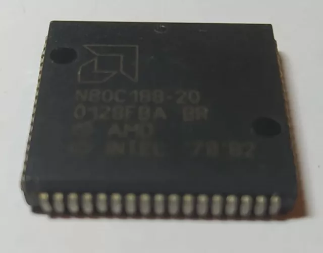 Procesador vintage AMD 80188-20 MHz. CPU