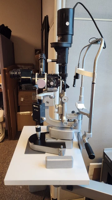 Haag Streit  BQ 900 Slit Lamp With Applanation Tonometer & Observation Tube
