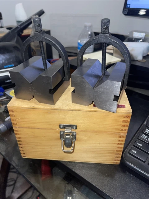 1-3/4" x 2-1/2" Clamping V-Block Set w/ Box, no. 420-3035
