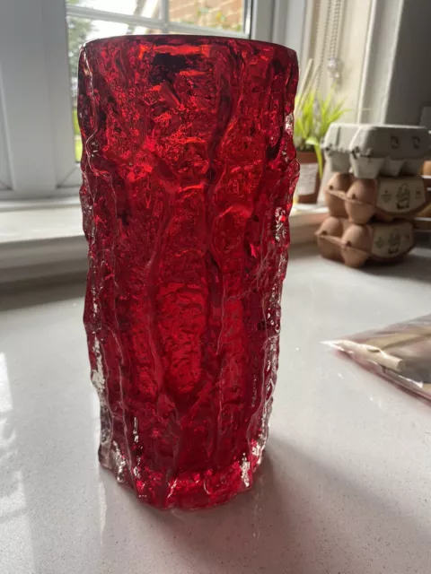 Whitefriars Ruby Red LARGE 9" 23cm Glass Bark Vase Geoffrey Baxter 70s Retro9691