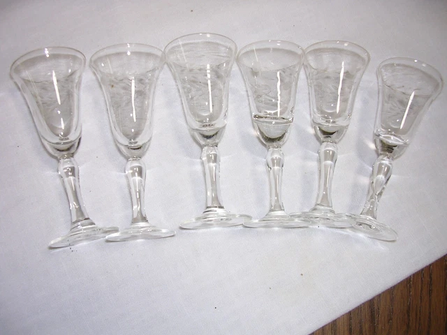 #DF Vintage Set Of Six (6) Etched Cordial Stemware Glasses - Leaf Design ~4" #DF Vintage Set Of Six (6) Etched Cordial Stemware Glasses - Leaf Design ~4"