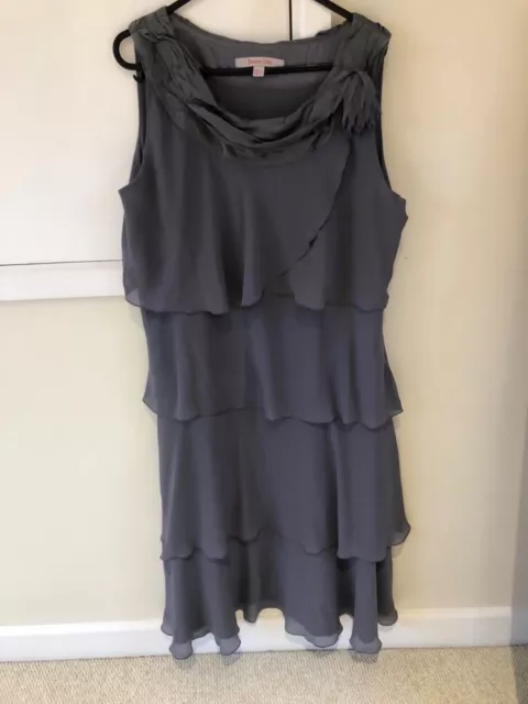 Jaques Vert Dress Size 12  Sleeveless Chiffon Silk Neck Layered Silver Grey