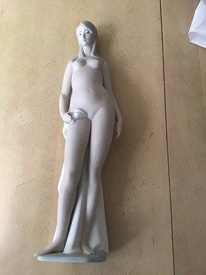 Vintage Lladro Naked Girl With Towel Daisa 1978
