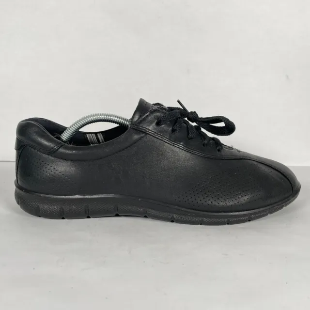 Ecco Babett Womens Size EU 39 US 8 Black Leather Casual Walking Shoes Sneakers