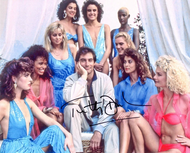 A fantastic 10x8 Autographed Photo of Timothy Dalton & CoA