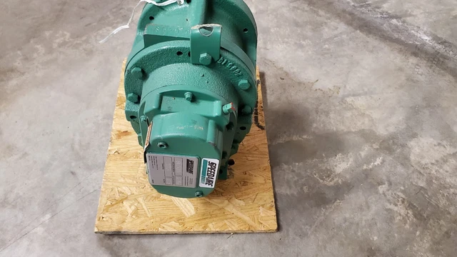 SPEEDAIRE SA2400V Positive Displacement Blower 2EPP3  V-BHC, NEW SEE DESCRIPTION 3