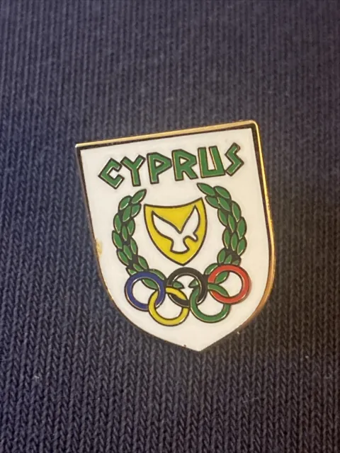 2004 Athens Summer Olympic Games Cyprus Noc Gold Tone & Enamel Lapel Pin Badge