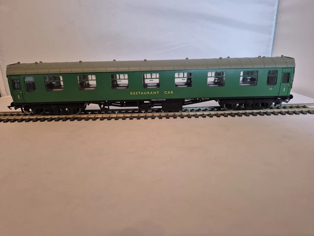 BACHMANN BR MK1 Rfo Restaurant Car Sr Green 39-253 £28.00 - PicClick UK