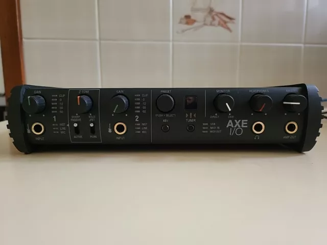 IK Multimedia AXE I/O 2-Input 5-Output Audio Interface