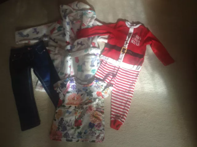 Bundle Girls Clothes 4 Items Age 2-3 Years Christmas Pyjamas,Dressing Gown,Ect