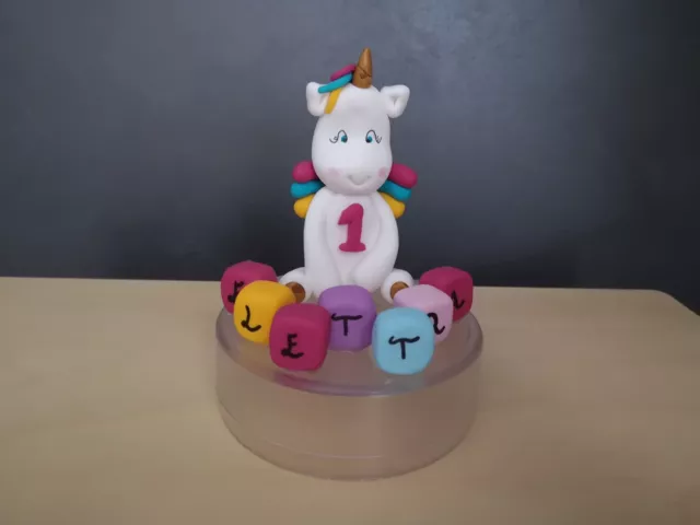 CAKE TOPPER UNICORNO 3D Con Cubi E Nome Festa Bimba In Fimo Lavorato A Mano  EUR 16,00 - PicClick IT
