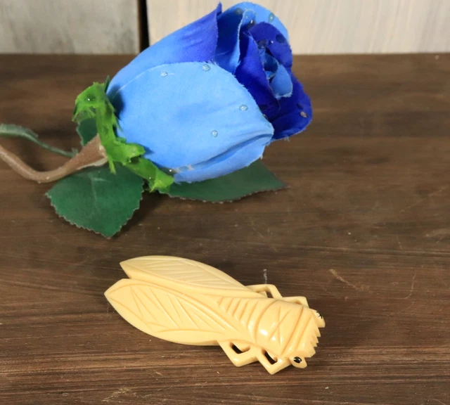 Ancienne Broche Art Déco En Galalithe – Vintage Sans Marque