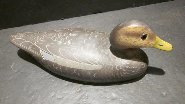 VINTAGE LL BEAN The Decoy Shop Wood Black Duck Decoy 11 3/4