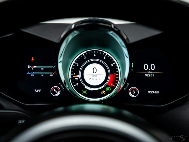 2020 ASTON MARTIN Vantage 6