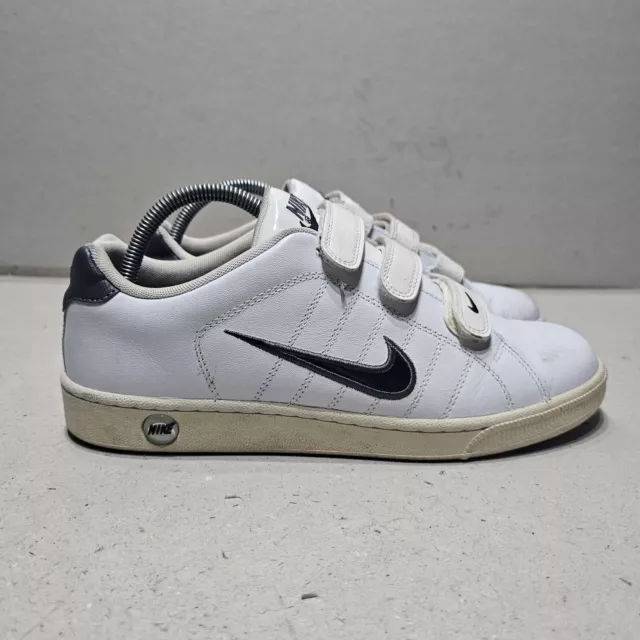 Mens nike sales strap trainers