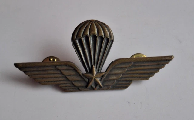Lot De 17 Insignes De Parachutistes - Éjército Italiano - Plateaux D'Archive - Occasion