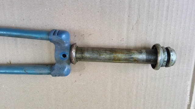 FOURCHE DE VELO Vintage Course Peugeot Stock Ancien EUR 25,00 - FR